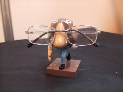 Bowler Sports Nose Eye Glass Spectacles Holder - Click Image to Close